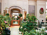 &nbsp;agnes b. le pain grille la loggia