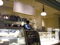 &nbsp;agnes b. cafe LPG
