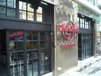 &nbsp;Hard Rock Cafe