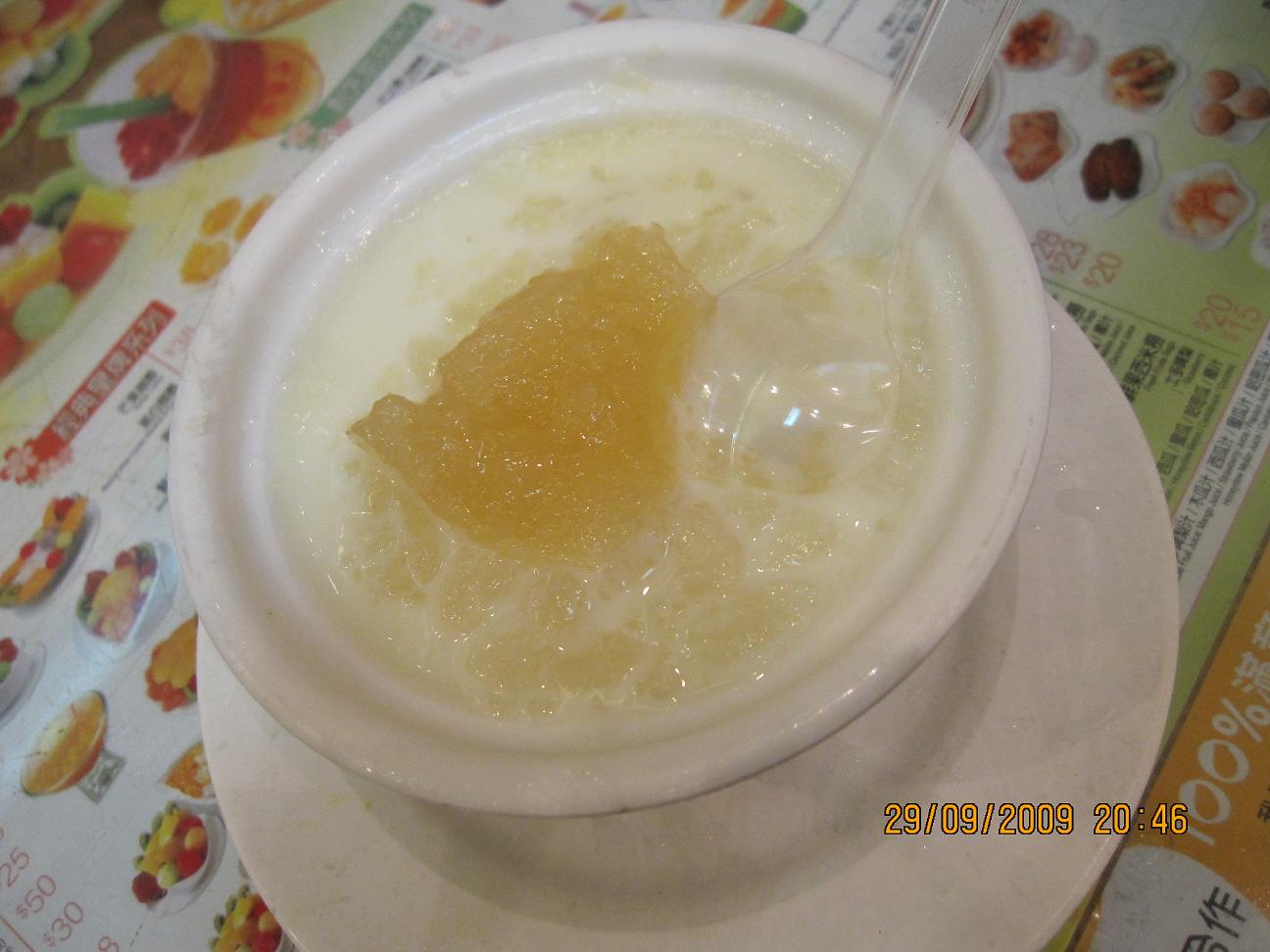 雪蛤和燕窝_雪蛤和林蛙油的区别_木瓜炖雪蛤