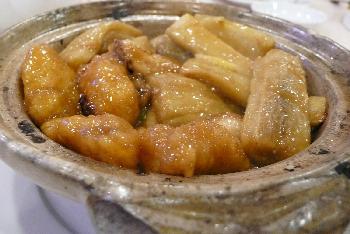 砂鍋麵醬茄子魚腩，魚腩有點腥