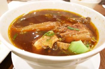 紅燒牛肉湯