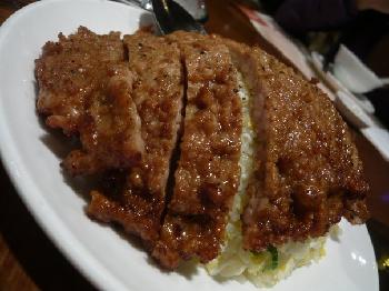排骨蛋炒飯