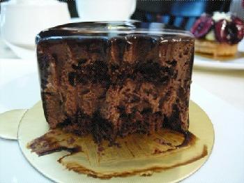 CHOCOLATE TRUFFLE CAKE