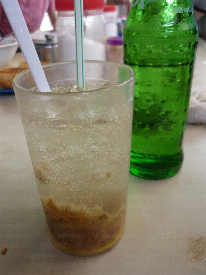 自家製咸檸七，來到已經是壓爛壓碎