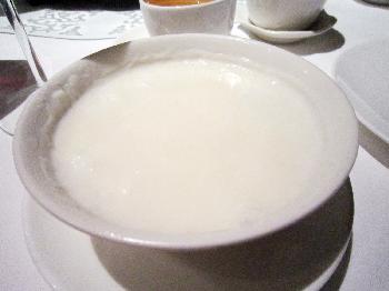 蛋白杏仁茶