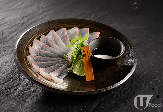 薄切石鲷刺身