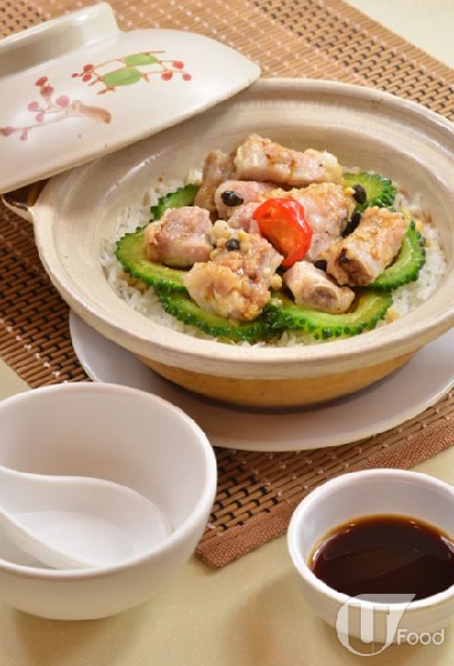 冲绳凉瓜排骨饭 ($50单点,$60连汤或油菜)