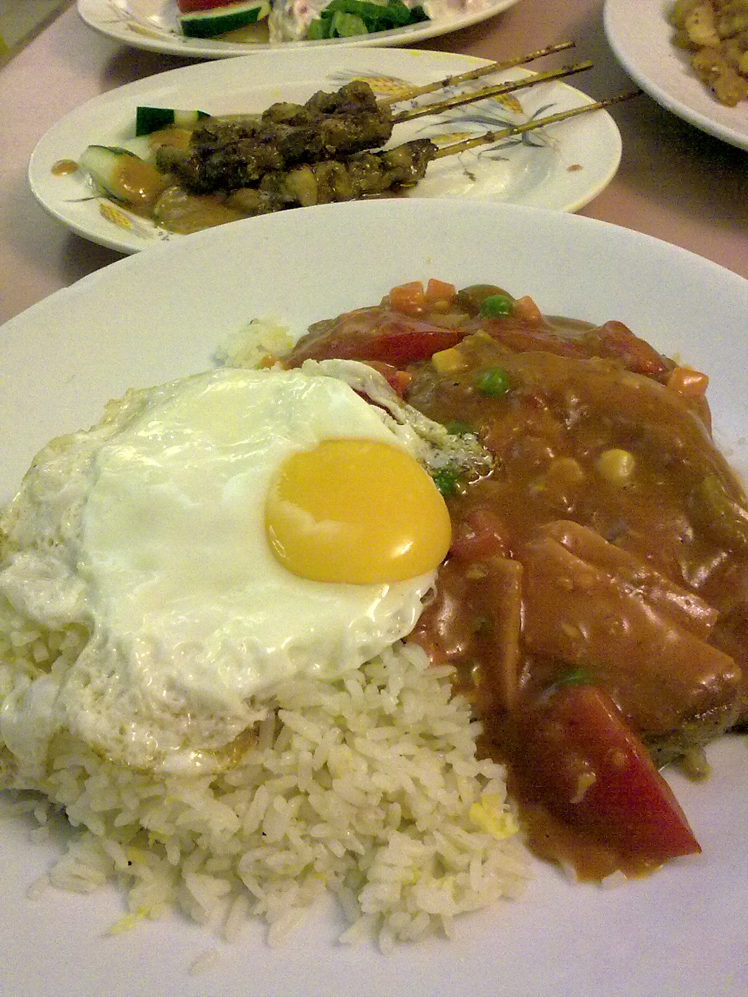 沙丹猪扒饭:彻底彻尾的茶餐厅碟头饭.